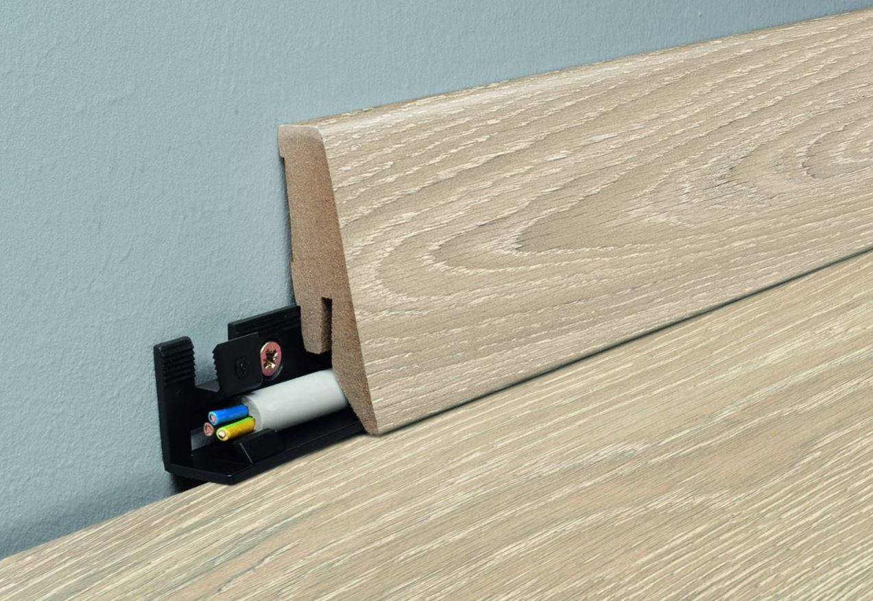 Kronoflooring Sockelleisten Eiche Dekor 18 x 58 mm,K58C Clip-Leiste, MDF-foliert