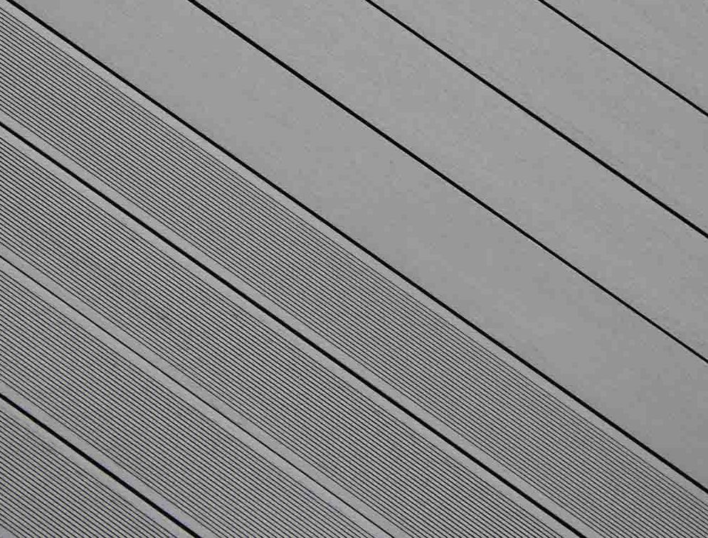 19x140 mm THEVAgarden WPC-Terrassendiele massiv, eins. gebürstet/eins. geriffelt, Grau