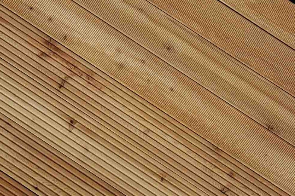 27 x 143mm Riffelbohlen Lärche/Douglasie grob/glatt, Kanten gefast, KD