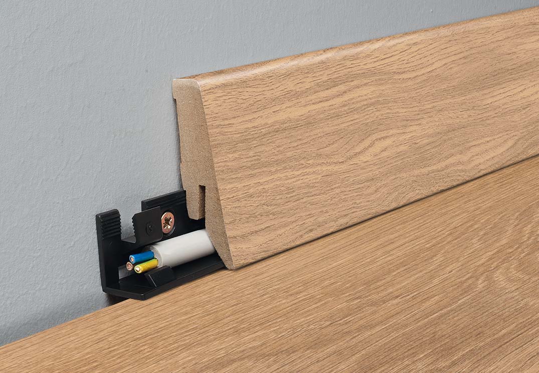 Kronoflooring Sockelleisten Eiche Dekor 18 x 58 mm,K58C Clip-Leiste, MDF-foliert