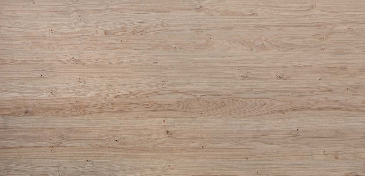 19 mm edelholzfurn. Platte "RUSTICA" Eiche kleinastig, A/B Brettcharakter